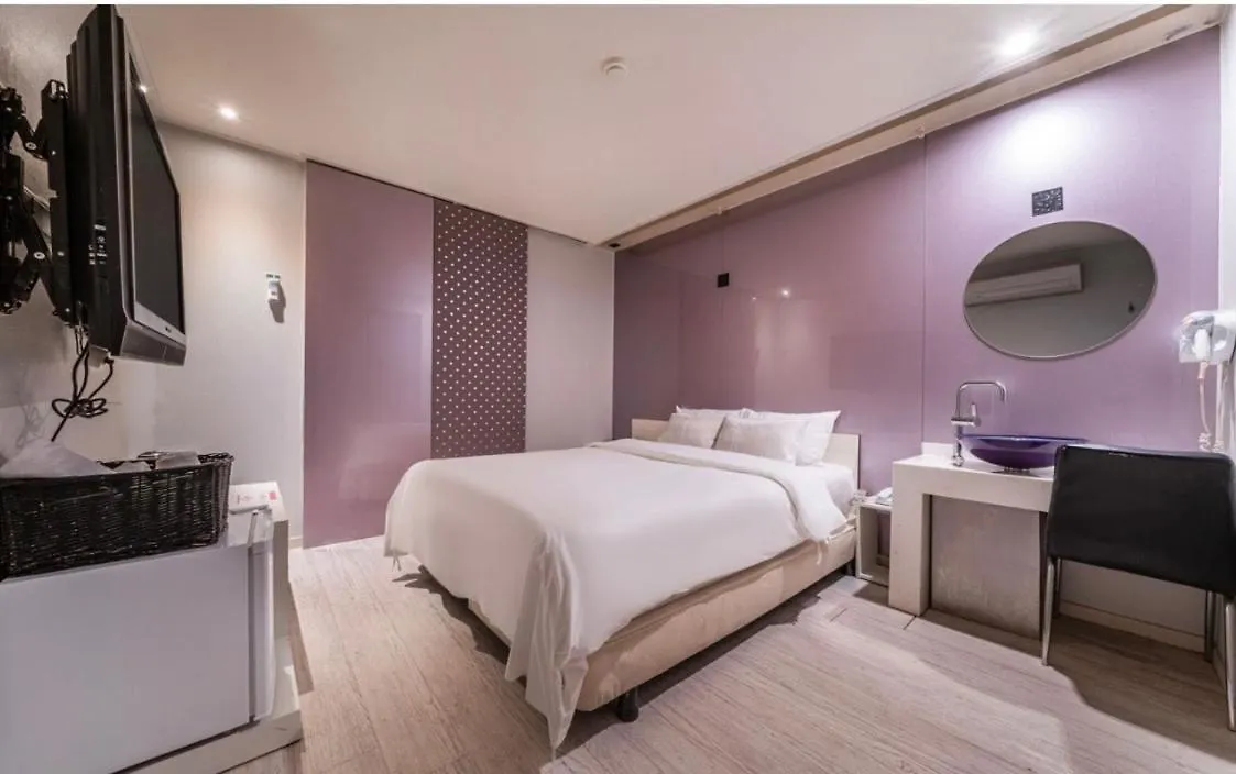 The Oreun Echae Hotel Jeju